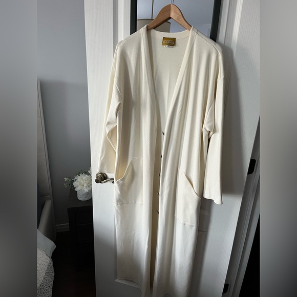 Laura Lundstrom Sweaters - Linda Lundstrom vintage long cream cardigan